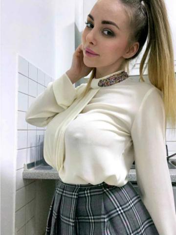 Дина
